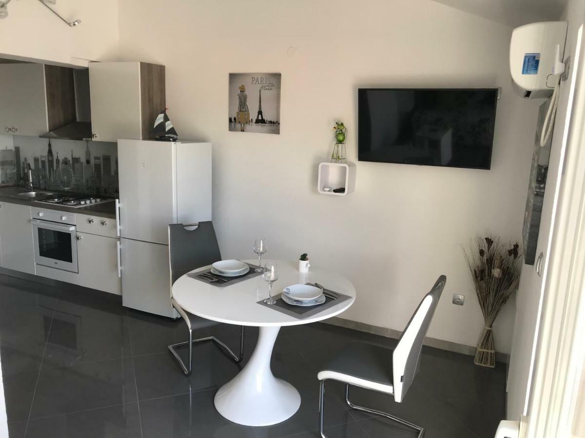 Hvar Apartments Felix Đảo Hvar Ngoại thất bức ảnh